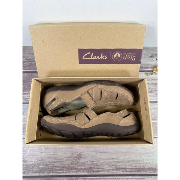 Clarks Slip On Shoes Women SZ 7.5M Tan Leather Comfort Flats Stretch - Picture 3 of 16